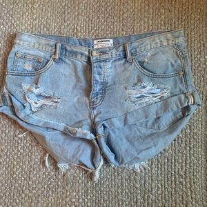 light wash ONE TEASPOON shorts